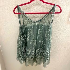Floral top